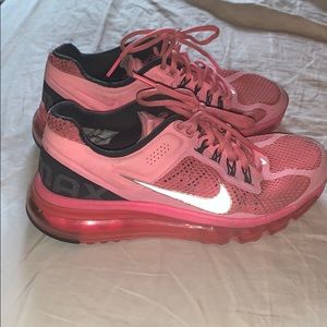 Nike air max shoes